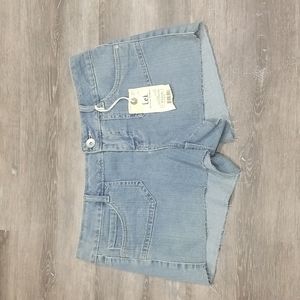 NWT l.e.i. Jean Shorts
